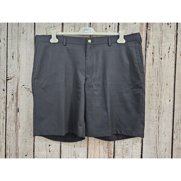 GC Men's 42 Peter Millar Crown Sport Salem Performance Short 9" Shorts Black EUC - Picture 1 of 8